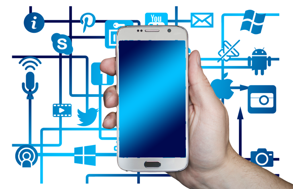 SNSマーケティングとはSNSを活用したマーケティング施策のこと